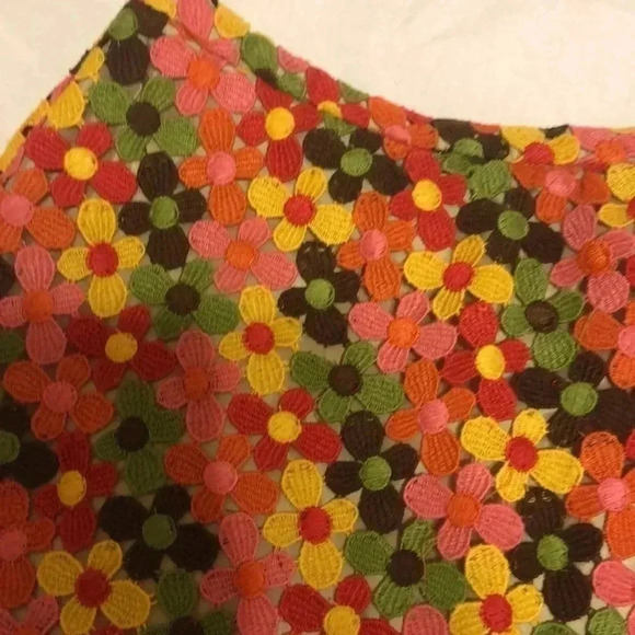 Sara Jane flower skirt.  size 2 - Picture 3 of 7